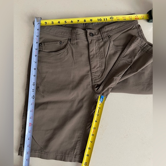 prAna Breathe Shorts Size Flat Front 32W x 11L Mud (Olive / Brown) RN124977 - Picture 10 of 16